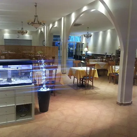 Q Guest house Albares